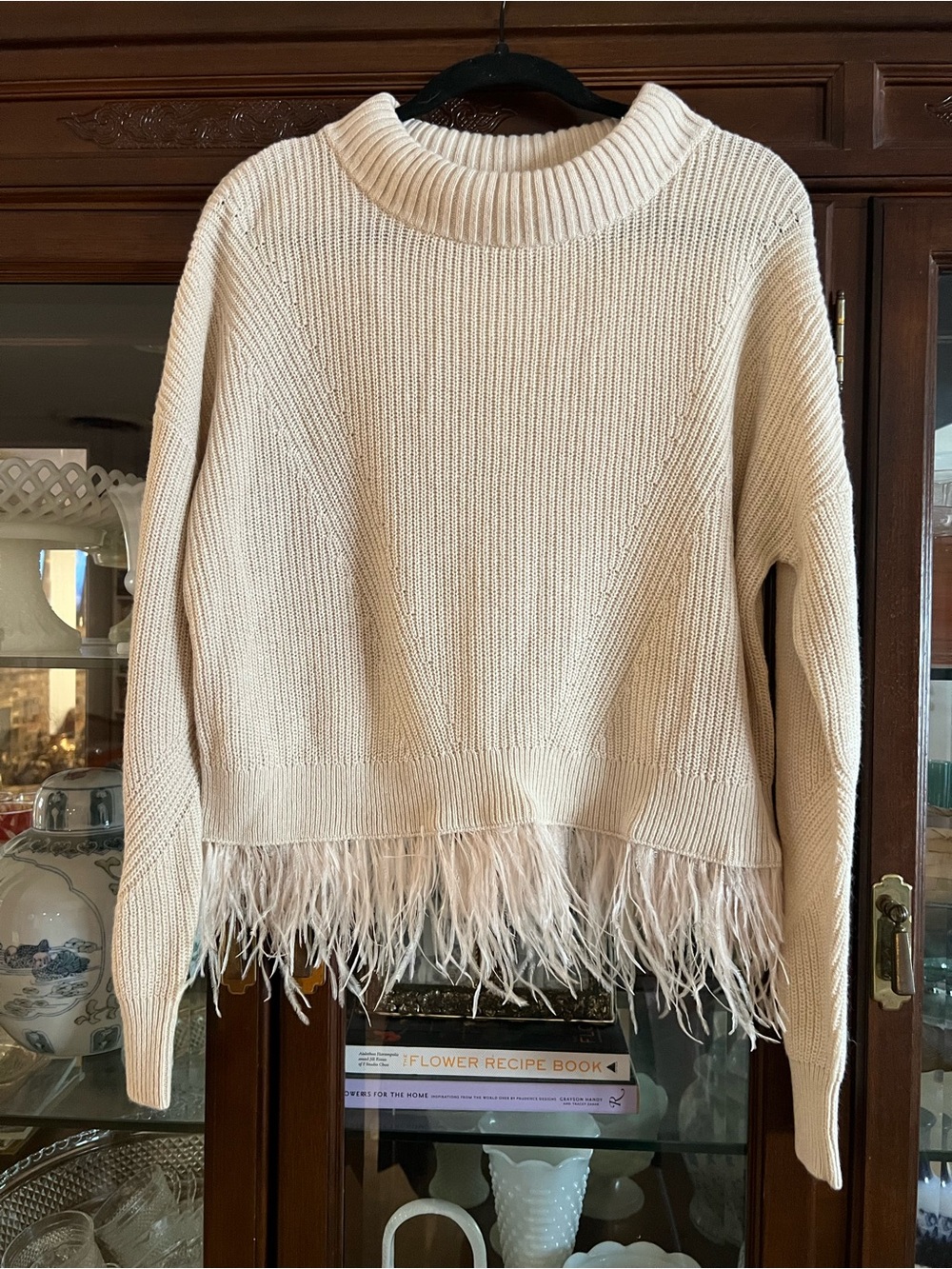 Saylor Priscilla’s Top sweater size M in cream